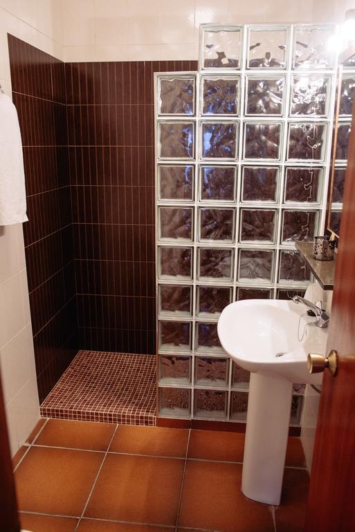 Hostal Andalucia Чипиона Номер фото